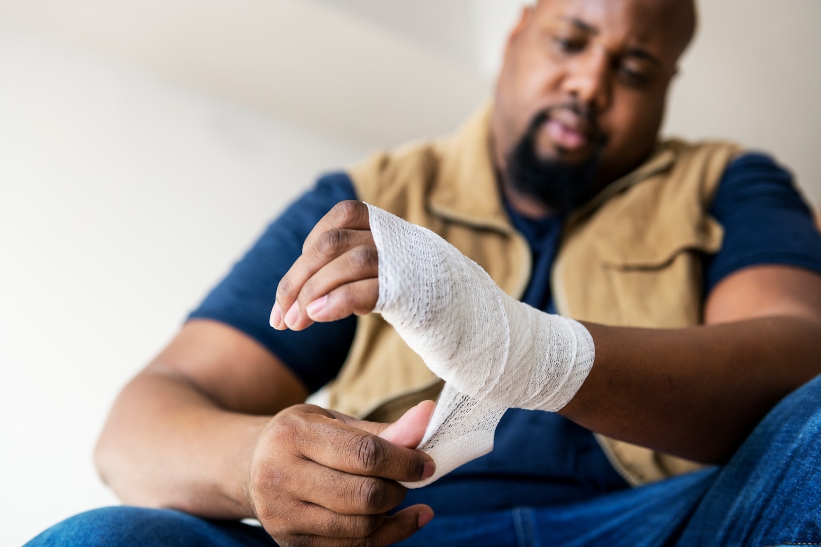 What Do I Do About My Car Accident Hand Injury? Will Adams Law Firm